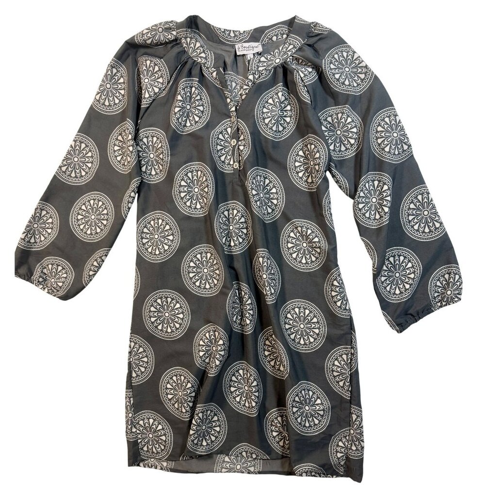 B. Boutique Gray/White Medallion Print Tunic Dress L Boho Beachy Airy Comfortabl